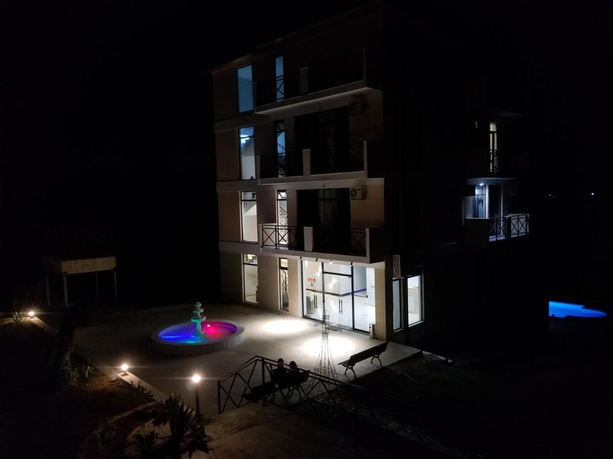 Vita Gardenia Hotel Tskaltubo Dış mekan fotoğraf