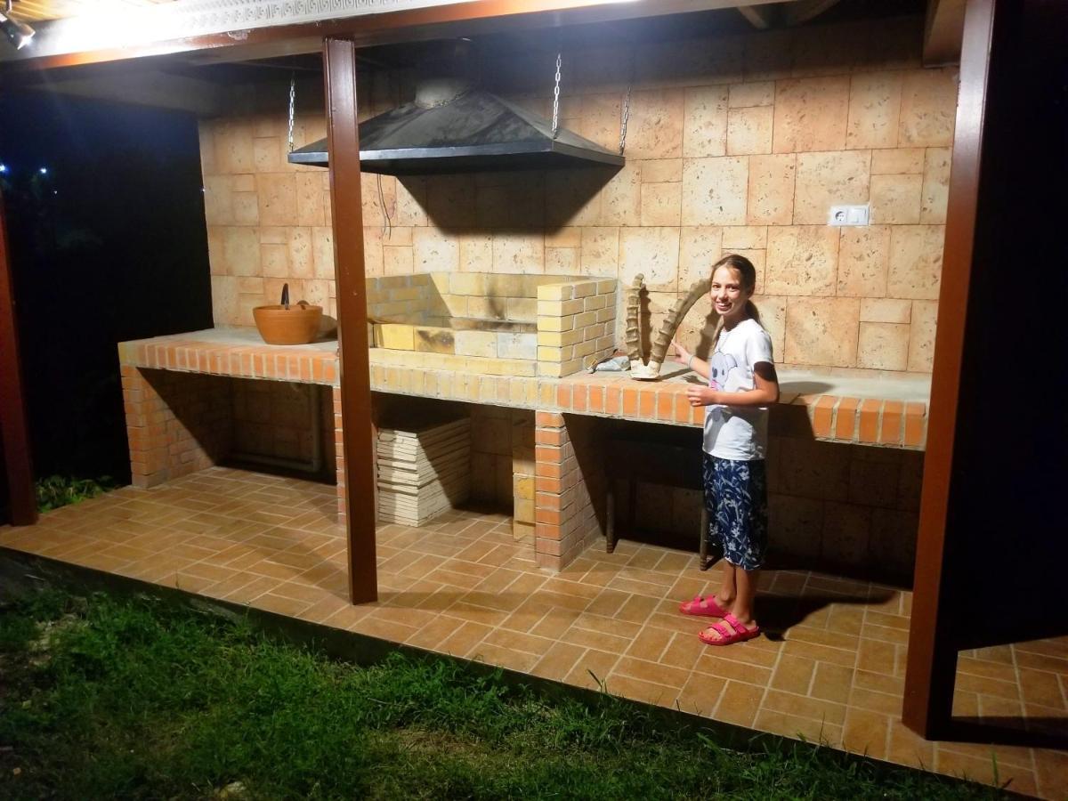 Vita Gardenia Hotel Tskaltubo Dış mekan fotoğraf