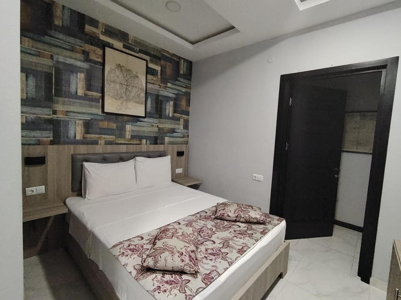 Vita Gardenia Hotel Tskaltubo Dış mekan fotoğraf